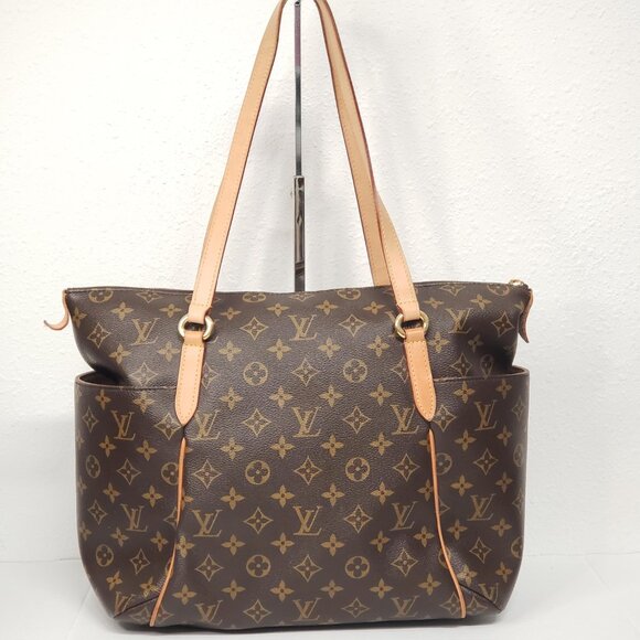 Louis Vuitton Totally MM Monogram Shoulder Bag lux800-100725 - Picture 1 of 16